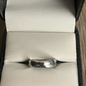 Elegant Silver Tungston Band Ring